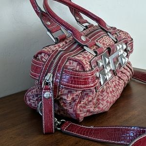 Guess women's purse